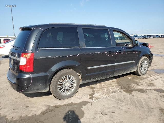 Photo 3 from auction – 2013 CHRYSLER TOWN & COU with VIN 2C4RC1CG1DR512780