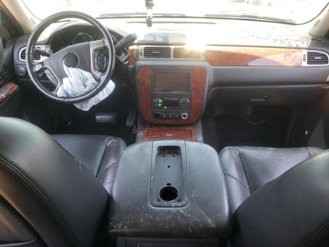 Photo 8 from auction – 2011 CHEVROLET AVALANCHE with VIN 3GNTKGE32BG156579