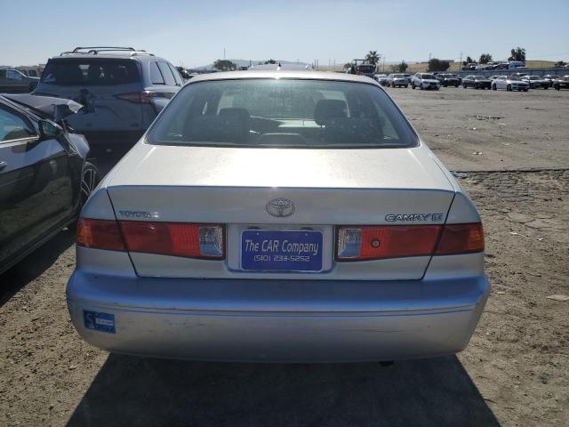 Photo 6 from auction – 2001 TOYOTA CAMRY CE with VIN JT2BG22K010595702