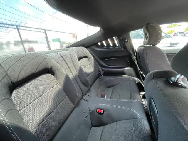 Photo 6 from auction – 2016 FORD MUSTANG with VIN 1FA6P8AM2G5251403