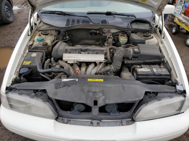 Photo 12 from auction – 2000 VOLVO V70 BASE with VIN YV1LW61J1Y2633669