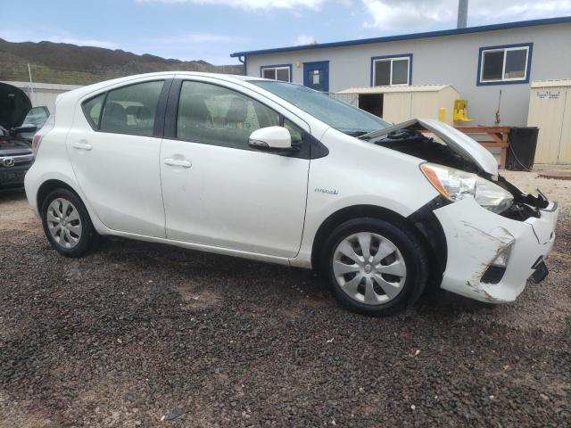 Photo 4 from auction – 2014 TOYOTA PRIUS C with VIN JTDKDTB35E1077681