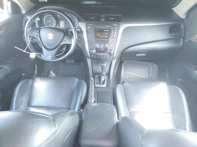 Photo 8 from auction – 2010 SUZUKI KIZASHI SL with VIN JS2RF9A75A6100654