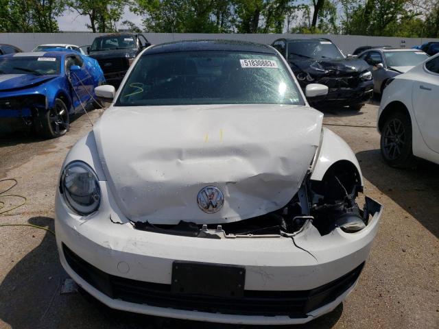 Photo 5 from auction – 2012 VOLKSWAGEN BEETLE with VIN 3VWJP7AT4CM611102