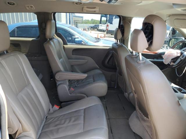 Photo 11 from auction – 2014 CHRYSLER TOWN & COU with VIN 2C4RC1BG2ER403988