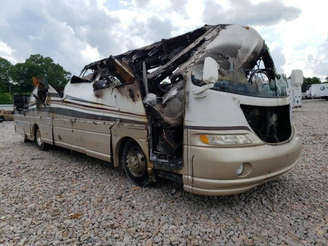 FREIGHTLINER CHASSIS X 2000 with VIN 4UZ6XJCA4YCG46196 - Photo from auction