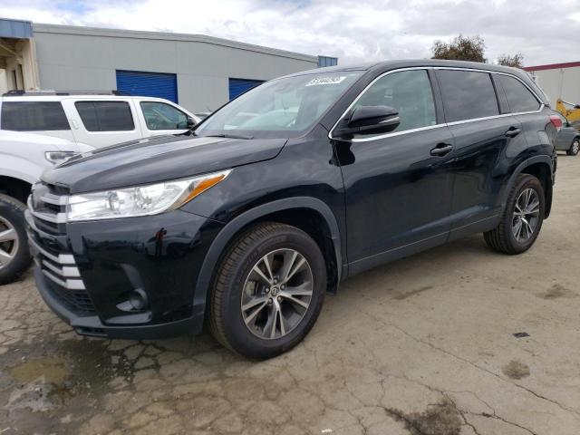 TOYOTA HIGHLANDER 2019 with VIN 5TDZZRFH7KS296066 - Photo from auction