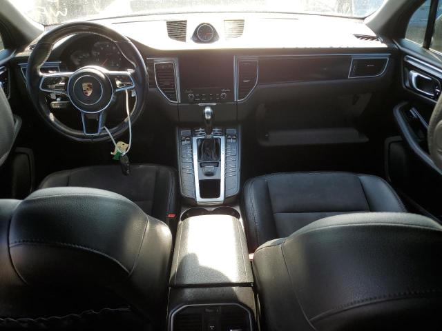 Photo 8 from auction – 2017 PORSCHE MACAN with VIN WP1AA2A56HLB03312