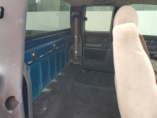 Photo 10 from auction – 2002 CHEVROLET SILVERADO with VIN 2GCEC19V721198343