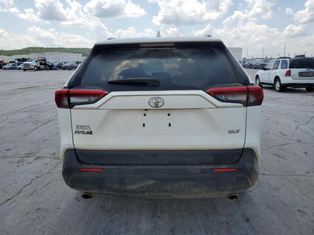 Photo 6 from auction – 2019 TOYOTA RAV4 XLE with VIN JTMW1RFV1KD033762