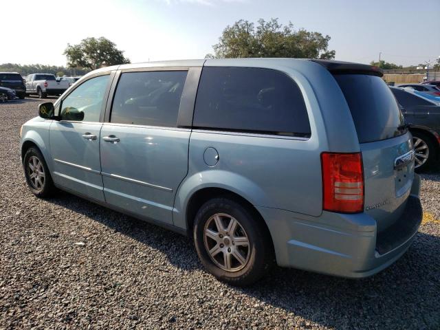 Photo 2 from auction – 2010 CHRYSLER TOWN & COU with VIN 2A4RR2D13AR399225