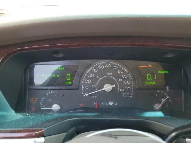 Photo 9 from auction – 2004 LINCOLN TOWN CAR E with VIN 1LNHM81W94Y673901