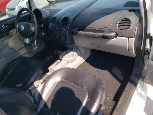 Photo 8 from auction – 2002 VOLKSWAGEN NEW BEETLE with VIN 3VWCB21C42M440215