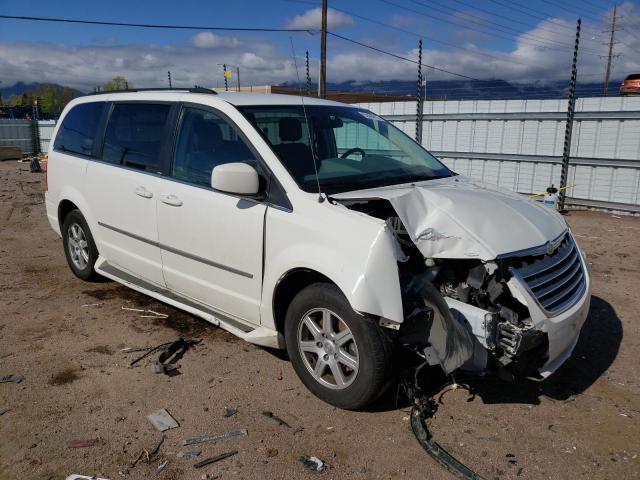 Photo 4 from auction – 2010 CHRYSLER TOWN & COU with VIN 2A4RR5D17AR304411