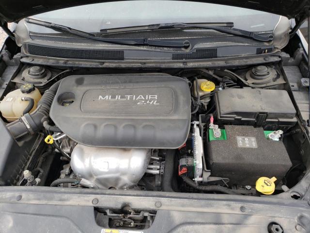 Photo 11 from auction – 2015 CHRYSLER 200 LIMITE with VIN 1C3CCCAB3FN504046
