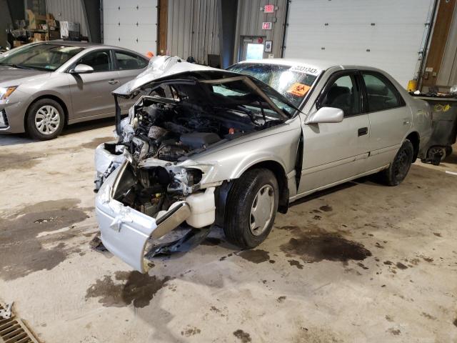 Photo 1 from auction – 2000 TOYOTA CAMRY CE with VIN 4T1BG22K9YU657314
