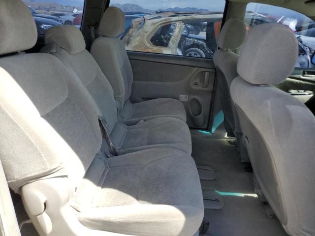 Photo 11 from auction – 2004 TOYOTA SIENNA CE with VIN 5TDZA23C34S179949