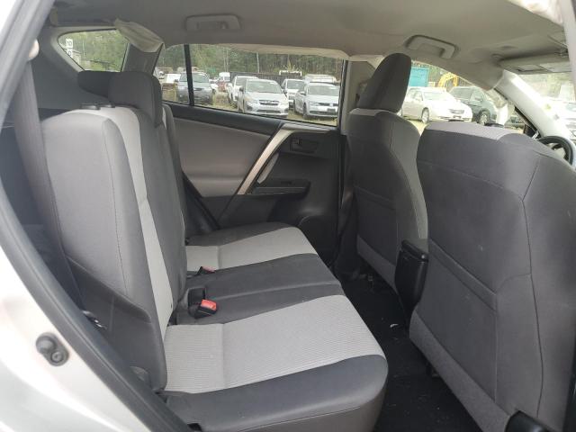 Photo 11 from auction – 2015 TOYOTA RAV4 LE with VIN JTMBFREV8FJ033573