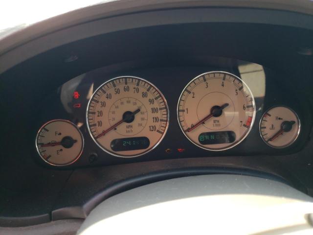 Photo 9 from auction – 2001 CHRYSLER TOWN & COU with VIN 2C8GP64L81R183168