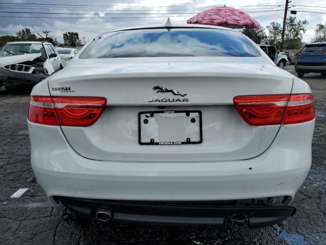 Photo 6 from auction – 2018 JAGUAR XE with VIN SAJAR4FX4JCP38603
