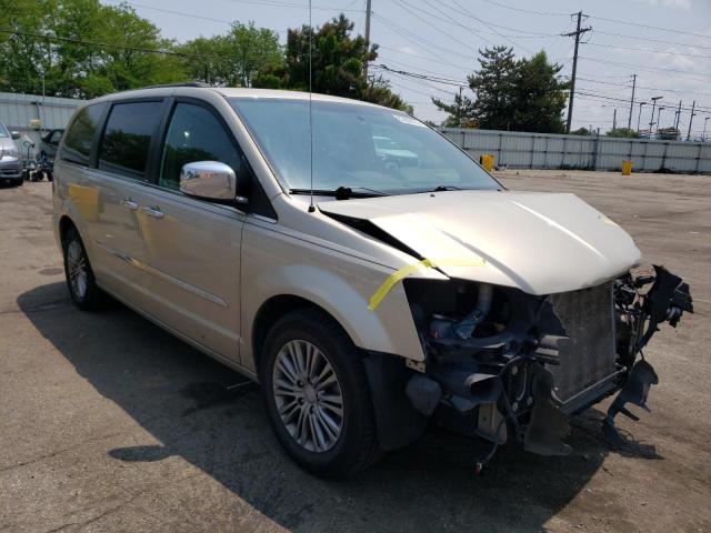 Photo 4 from auction – 2014 CHRYSLER TOWN & COU with VIN 2C4RC1CG9ER197972