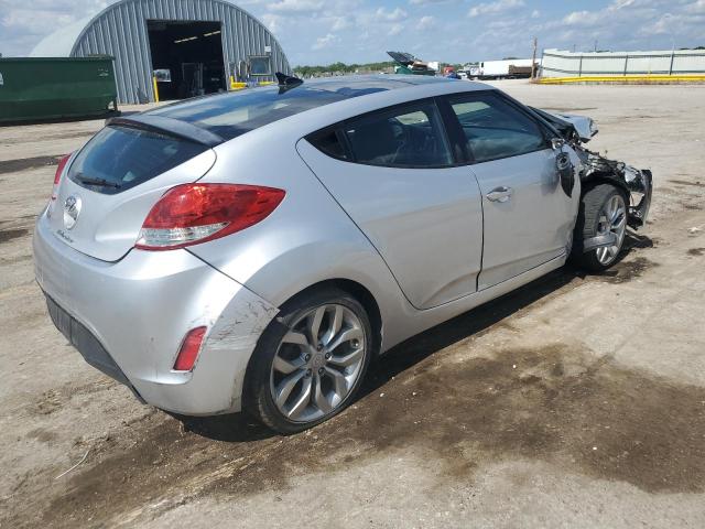 Photo 3 from auction – 2012 HYUNDAI VELOSTER with VIN KMHTC6AD3CU046844