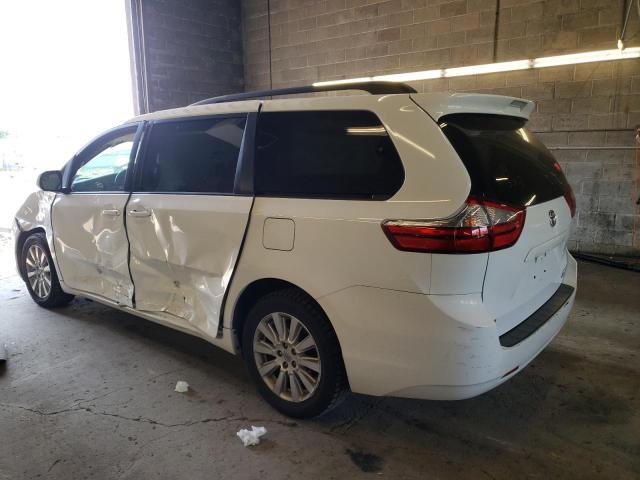 Photo 2 from auction – 2015 TOYOTA SIENNA LE with VIN 5TDJK3DC2FS117914