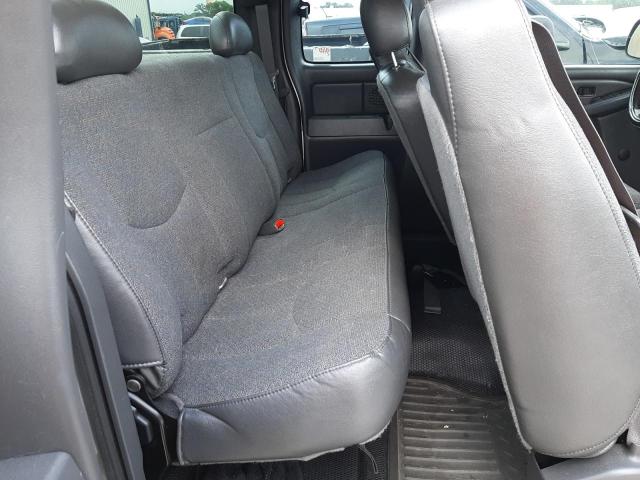 Photo 11 from auction – 2005 CHEVROLET SILVERADO with VIN 2GCEC19V451265064