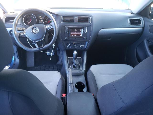 Photo 8 from auction – 2018 VOLKSWAGEN JETTA S with VIN 3VW2B7AJ5JM209555