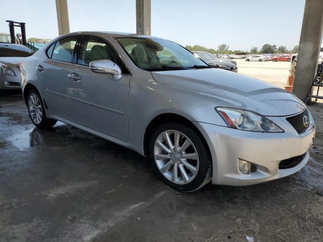 Photo 4 from auction – 2010 LEXUS IS 250 with VIN JTHCF5C23A5042770