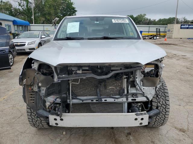 Photo 5 from auction – 2016 TOYOTA 4RUNNER SR with VIN JTEBU5JRXG5399127