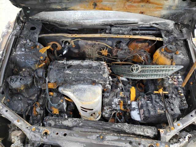 Photo 11 from auction – 2003 TOYOTA CAMRY LE with VIN 4T1BE32K83U128389