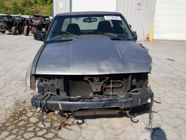 Photo 5 from auction – 2001 GMC SONOMA with VIN 1GTCT19W318126227
