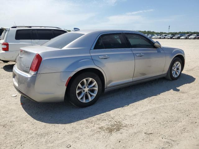 Photo 3 from auction – 2016 CHRYSLER 300 LIMITE with VIN 2C3CCAAG4GH189364