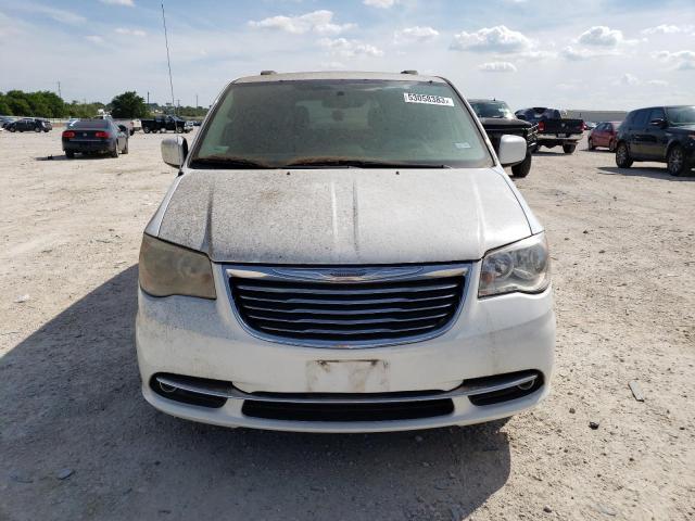 Photo 5 from auction – 2016 CHRYSLER TOWN & COU with VIN 2C4RC1BG0GR141892