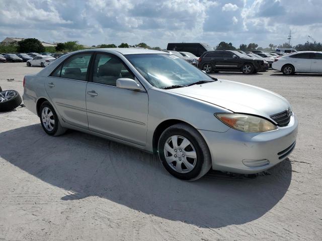 Photo 4 from auction – 2002 TOYOTA CAMRY LE with VIN 4T1BE32K32U067953