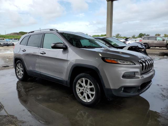 Photo 4 from auction – 2018 JEEP CHEROKEE L with VIN 1C4PJLLB2JD511827
