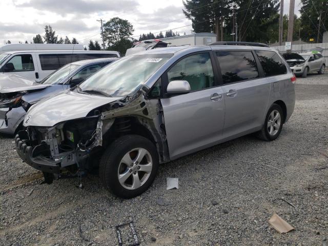 TOYOTA SIENNA LE 2013 with VIN 5TDKK3DC5DS318059 - Photo from auction