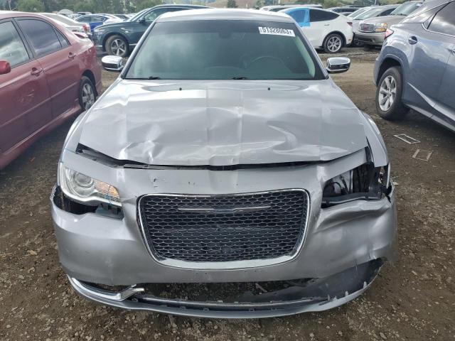 Photo 5 from auction – 2016 CHRYSLER 300C with VIN 2C3CCAEG3GH238547