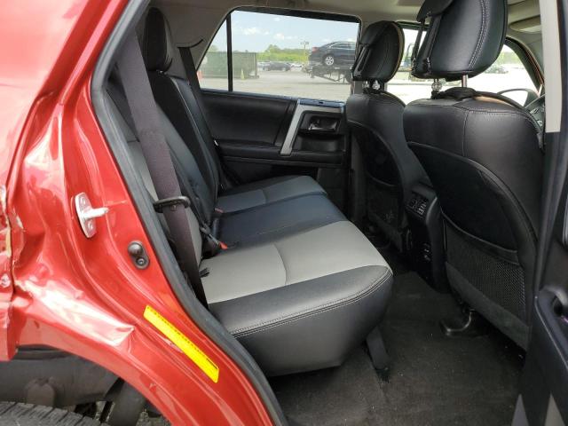 Photo 11 from auction – 2019 TOYOTA 4RUNNER SR with VIN JTEBU5JR7K5700543