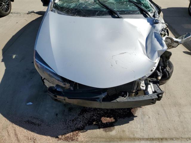 Zdjęcie 11 z aukcji – 2017 TOYOTA COROLLA L z VIN 2T1BURHE2HC898393