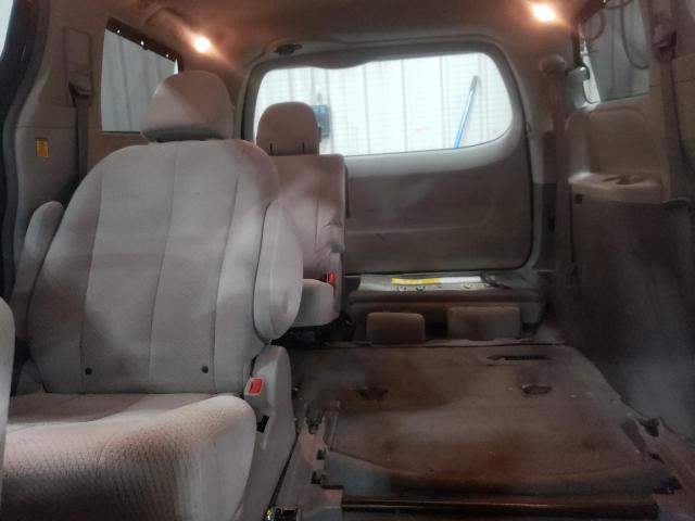 Photo 10 from auction – 2011 TOYOTA SIENNA LE with VIN 5TDKK3DC3BS020848