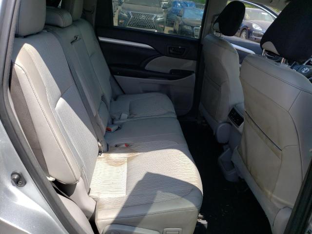 Foto 11 de la subasta – 2017 TOYOTA HIGHLANDER con VIN 5TDBZRFH5HS398220