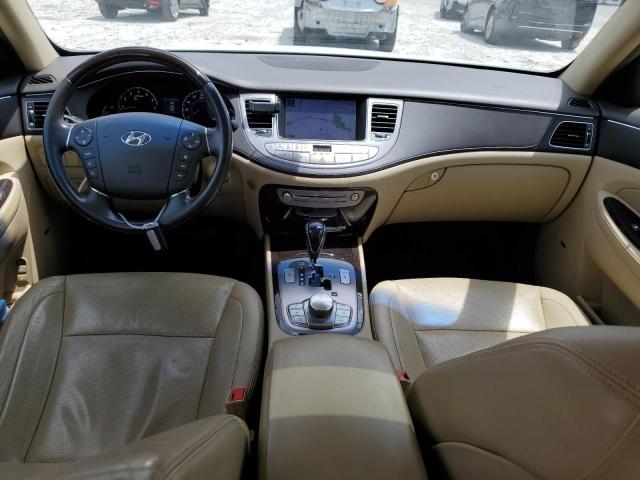 Photo 8 from auction – 2011 HYUNDAI GENESIS 4. with VIN KMHGC4DF6BU139746