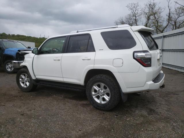 Photo 2 from auction – 2018 TOYOTA 4RUNNER SR with VIN JTEBU5JRXJ5513246