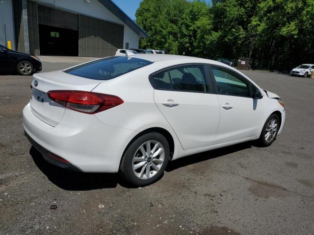 Photo 3 from auction – 2017 KIA FORTE LX with VIN 3KPFL4A7XHE009408