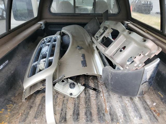 Photo 12 from auction – 2002 FORD OTHER with VIN 1FTYR44E62PA60879