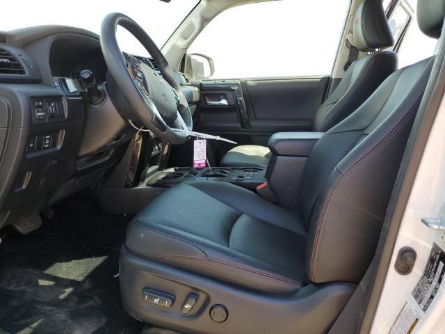 Photo 7 from auction – 2019 TOYOTA 4RUNNER SR with VIN JTEBU5JR3K5700314