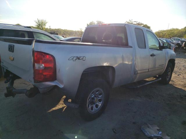 Photo 3 from auction – 2011 CHEVROLET SILVERADO with VIN 1GCRKREA2BZ254301