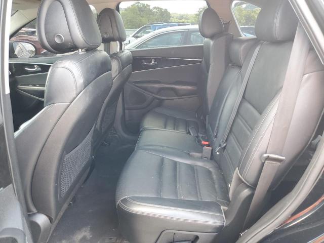 Photo 11 from auction – 2016 KIA SORENTO EX with VIN 5XYPH4A17GG011393